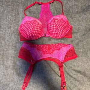 Pink VS lingerie set
